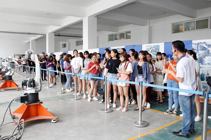 大宝娱乐-LG游戏|PT游戏|CQ9游戏